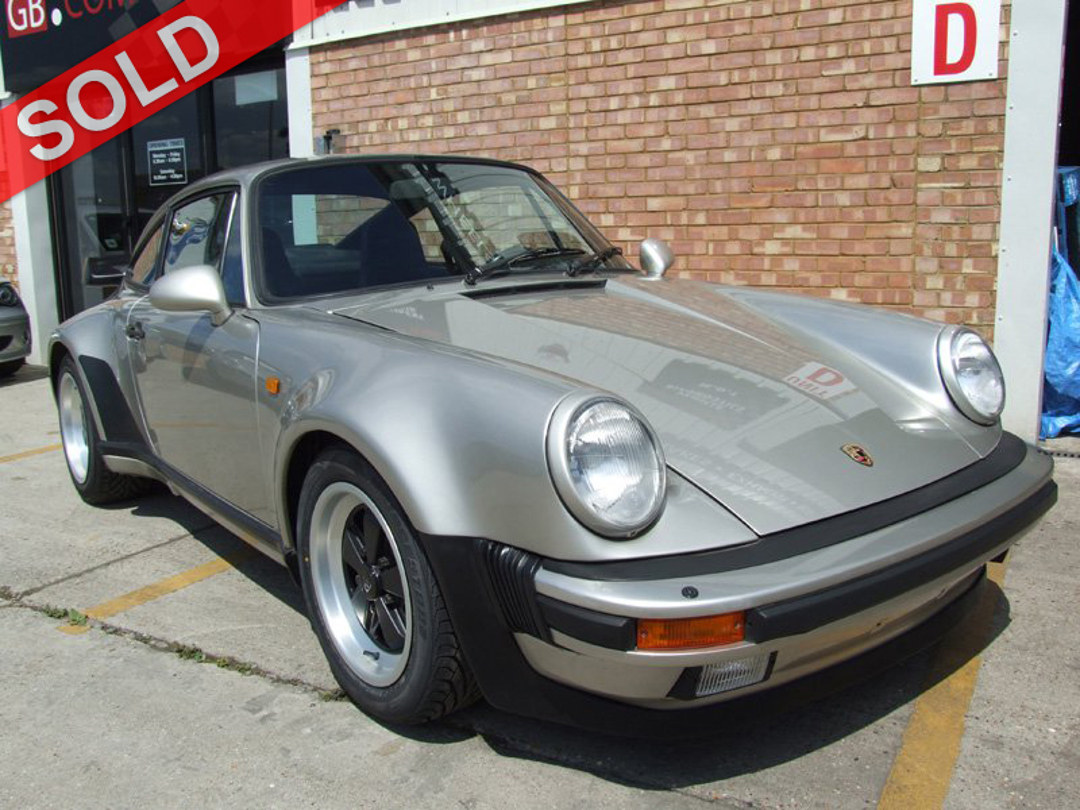 Porsche (911) 930 Turbo 3.3 liters 300hp Coupe Pewter Metallic LHD Manual 4 Speed