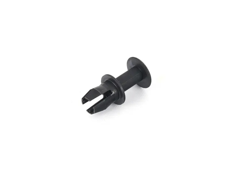 Spreader rivet PAB863788
