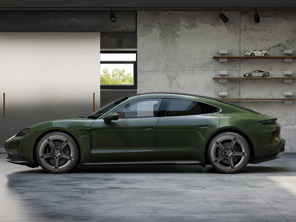 Ensemble de roues et pneus d'hiver Mission E de 21 pouces, peints en Turbonite. Porsche Taycan Turbo (MK2) 2024>> - 9J1073603KC - 9J1073603KC