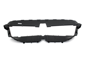 Front bumper centre air guide. Porsche 958 Cayenne 4.8L Turbo 2015-18 - 95857532351