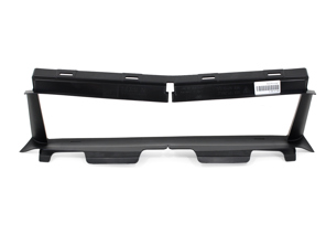 Luchtgeleider in het midden van de voorbumper. Porsche 982 Boxster Spyder / Kaaiman GT4