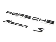 Targhetta posteriore «PORSCHE Macan S» in colore nero (lucido). PorscheMacan - 95B04480281041, 95B04480281