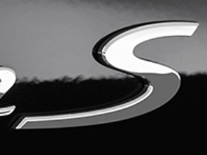 S - Verchromtes Heckemblem für Porsche 95B.1 Macan - 95B853675A