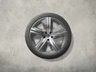 Set di ruote e pneumatici invernali da 22" Macan dal design esclusivo, argento platino. Porsche Macan-e - 95C044600M