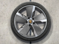 Llantas de aleación de diseño exclusivo Taycan de 21' y neumáticos de verano Original Porsche - 9J1073660P