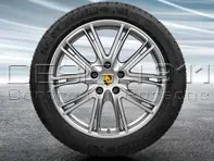 20' Panamera (971) Design esclusivo Cerchi in lega argento platino e pneumatici invernali Porsche originale - 971044600C