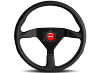 Volante MONTECARLO, con cucitura Rossa e pulsante clacson - Momo - M11111785BKRER