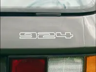 924 - Stemma Adesivo Argento Porsche 924 1976-85 - 477853625C
