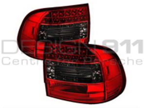Blinkereinheiten hinten ROT / GERÄUCHERT mit LED-Birnen. Porsche Cayenne 955 - 95563100030