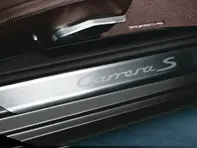 Side Sills Trims in Stainless Steel with Logo. Porsche 997 MKI / 997 MKII - 99755198107, 99755198109, 99755198108, 99755198110, 99755198111, 99755198114, 99755198112, 99755198113