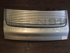 Original Porsche 996 Heckspoiler und Kofferraumdeckel silber lackiert - 99651201101GRV, 996.512.011.01G.RV, 99651224001G2X, 996.512.240.01G.2X, 99651220501, 996.512.205.01