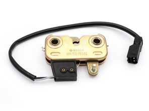 Slot achterklep, onderste deel. Porsche 986 Boxster - 98651205302, 98651205301