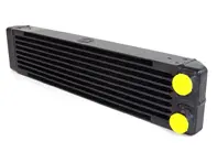 Radiatore dell'olio a doppio passaggio con serbatoio smussato RSR Style. Porsche 911/930 - 8201 - CSF-8201