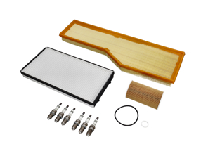Kit d'entretien pour Porsche 996 Carrera 3.6LC/2, C/4, C4S : huile, filtres à air, bougies d'allumage et plus encore - 99611013152, 99611013151, 90012310630, 99610722560, 99917022390, 99657221902