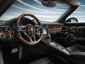 Interior package in Mahogany. Porsche 718 (982) Boxster / 718 (982) Cayman - 991044803548YR, 991044803568YR