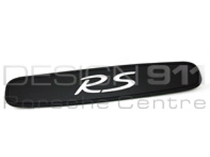 Insignia del estante trasero para paquetes. Porsche 997 GT3 RS