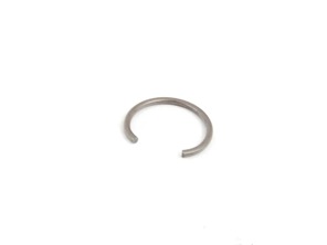 Anillo elástico para brida de accionamiento de caja de cambios LSD. Porsche 997 - 99733224901