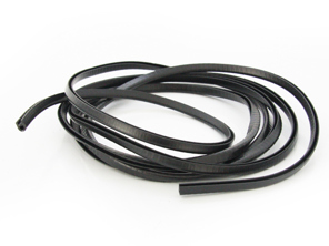 天窗橡胶密封件，车身部分。保时捷 924 / 944 / 968 - 94456462302, 94456462100 - 94456462302