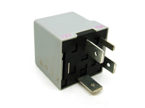 Relè della pompa del carburante. Porsche 986 Boxster/996/996 Turbo 99661510100 - 99661510100