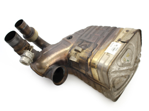 二手左前消音器。保时捷 997.2 GT3 / 991.1 GT3 3.8L - 99711104784