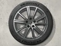 Llantas de aleación Panamera Turbo de 20" y neumáticos de verano Original Porsche - 976044660B