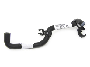 Manguera de agua refrigerante. Porsche 95B.1 Macan 2.0L - 95B121056