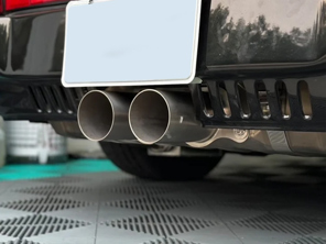 Auspuffendrohrblende aus Titan. Porsche 997 GT3, 991 GT3 und GT3 RS - 99711125390, 99711125393