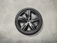 Set di ruote e pneumatici estivi dal design esclusivo Macan da 22", con aeroblades in carbonio. Porsche Macan-e - 95C044660Q