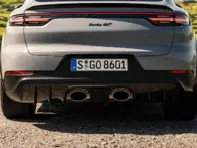 Modanatura centrale inferiore paraurti posteriore carbonio nero lucido. Porsche 9YA Cayenne turbo GT Coupe - 9Y0807834MO3G