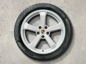 19-/20-inch 911 (992) Dakar, White Alloy wheels and winter tyres Original Porsche - 992044600T