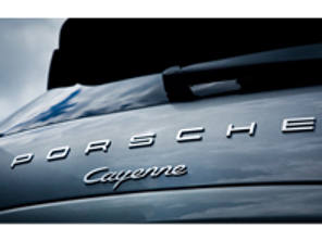 "PORSCHE" - Targhetta posteriore cromata per Porsche 958 Cayenne MKIII (No 95855968701) - 958559687000C1, 95855968700, 95855968701