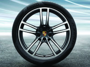 Cerchi in lega da 21' Cayenne Turbo e pneumatici estivi Porsche originali - 9Y0044660H, 9Y0044660F, 9Y0044661F