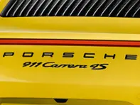 Stemma posteriore nero 'PORSCHE 911 CARRERA 4S' per Porsche 991.2 - 99104480383041