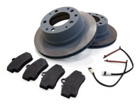 Bremsbeläge und Bremsscheiben vorn. Porsche 944S2 3.0L 16V 1989-91 Zimmermann - 95135104103, 94461236502, 96435193903