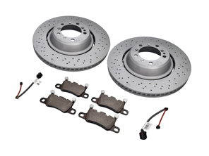 后刹车片和刹车盘套件后部。保时捷 Cayman GT4 Zimmermann - 98135240780, 98135240880, 99135294701, 99160918500, 9GT615601F, 9GT615602F