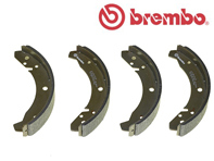 Handbrake shoes (set of 4). Porsche 924 2.0L 1976-85 - 477609537D, 477609537B, 477609537C - S85501