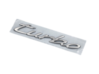 Heckdeckelplakette „Turbo“, hellsilbermetallic. Porsche Taycan - 9J1853675COU2, 9J1853675C