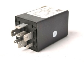 Relais de chauffage de lunette arrière Porsche 986 Boxster / 996