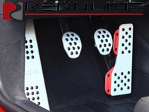 Set pedali Rennline in alluminio da 4 pezzi con impugnatura in gomma con stemma Porsche. Porsche 991/981/718/991.2 - P71.60101C, P7160101C