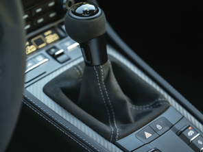 Kit de mise à niveau de bouton sport et de coffre PDK, Black Race-Tex / Blue Stitching. Porsche 718 / 991.2 / 991 GT3 - 982713120AQT0