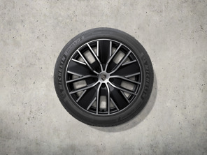 21 英寸 Macan 设计冬季车轮和轮胎套件，高光黑色。保时捷 Macan-e - 95C044600D