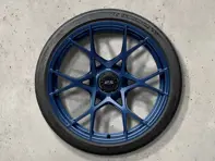 Set di cerchi in alluminio forgiato da 20" 718 Cayman GT4 RS, in blu indaco. Porsche originale - 98204460304