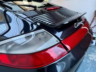 Alerón trasero Duck Tail (Ducktail) RS con 3er orificio para luz de freno Porsche 996