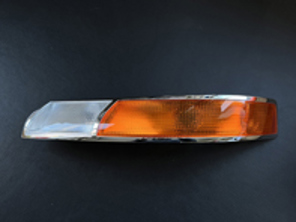 Smooth front indicator and sidelight units. Porsche 911 - 901631401402/1, PCG63193520, PCG63193620, 90163140103, 90163140203 - SC36-