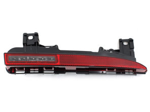 Riflettore luce posteriore. Luce di retromarcia. Porsche 95B.3 Macan 2022>> RHD - 95B945701E, 95B945702E