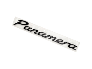 后盖上印有“Panamera”字样/铭文，高光黑色。保时捷 971.1 / 971.2 Panamera 2017-24 - 971853675H