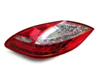 Unité de clignotant arrière. Porsche 970 Panamera (GB)(J) - 97063141302, 97063141402, 97063141303, 97063141403, 97063141404, 97063141304, 97063141405, 97063141305