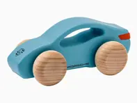 Coche de juguete de madera Taycan. Disponible en dos colores - WAP0407000PHZA, WAP0406240SHAT, WAP0406230SHAS, WAP0406220RHZA, WAP0406210RCAY, WAP0400150NLRT, WAP0400100NRTR, WAP0400020L0EF