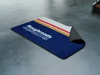 Tappetino da garage - Roughroads Design. Due misure.