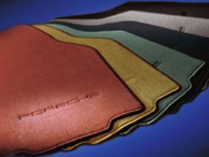 地垫套装。保时捷 Cayman 987C（带 Bose 系统）RHD - 右侧驾驶 - 98704480092, 98755198411, 98704480111A43, 98755198407B21, 98704480111N43, 98704480092A10, 98755198407A41, 98755198411A43, 98704480121A43, 98755198411B23, 98755198407J41, 98755198407R41, 98755198407M21, 98704480092T10, 98755198407T21